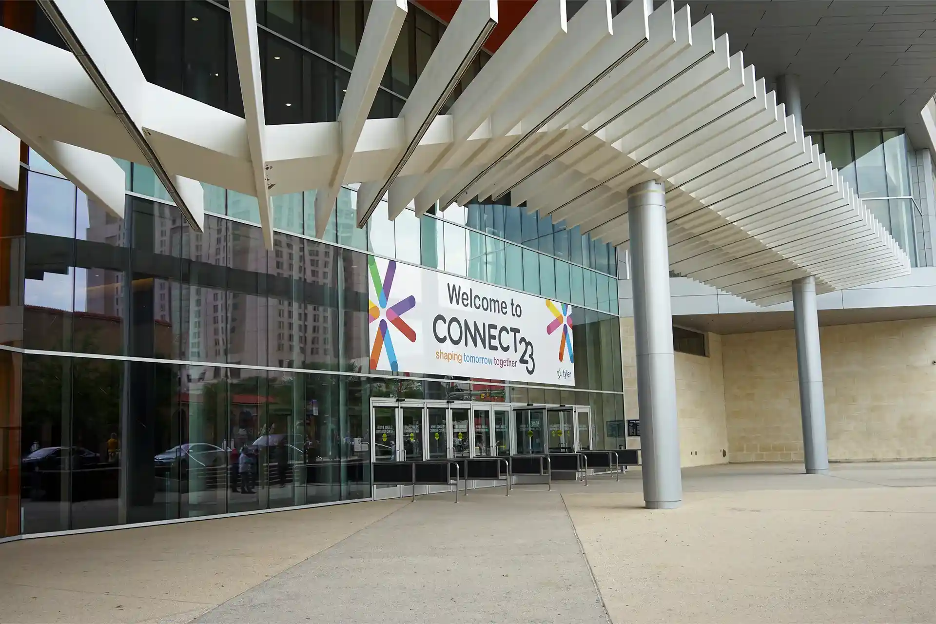 Houston custom printed vinyl banner at conference