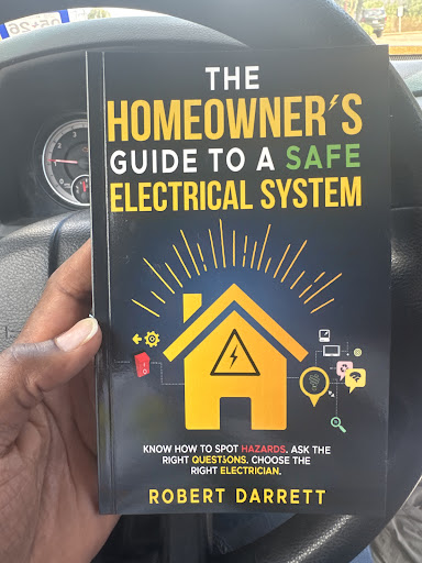 Review Image of Robert Darrett